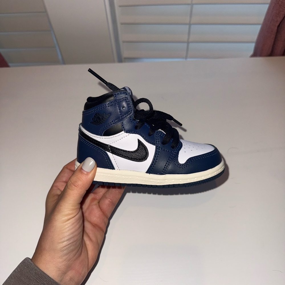 JORDAN 1 RETRO HIGH OG